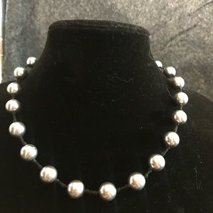 gray fox pearls heavy  ball necklace